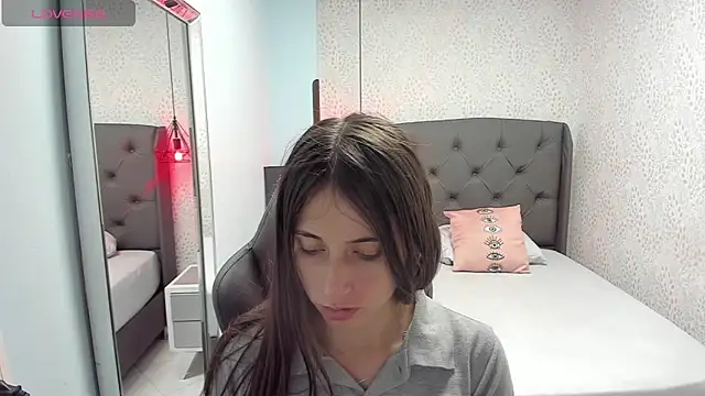 MAGNOLEROY online show from 7, 10, 2025