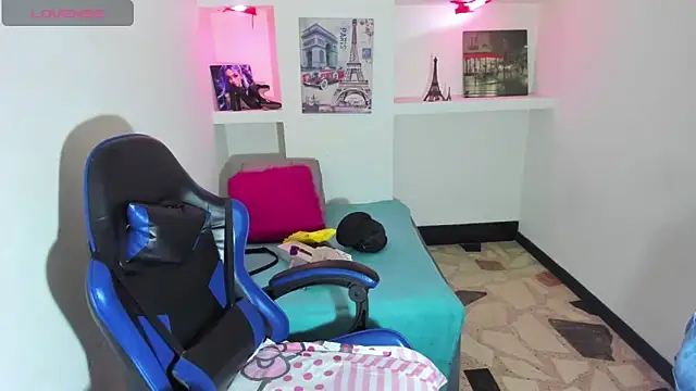 Catalehia Milk online show from 22, 10, 2025