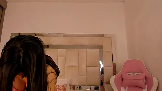 Snapshot of isabella_gomez11 chatting on 3, 12, 2024 isabella gomez11 online show from 3, 12, 2024