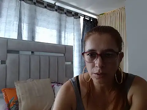 karlabarrera online show from 28, 5, 2026