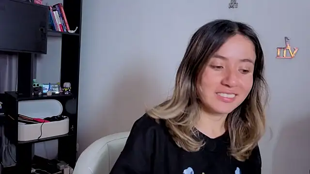 Snapshot of sexfire_lalita chatting on 3, 5, 2026 sexfire lalita online show from 3, 5, 2026