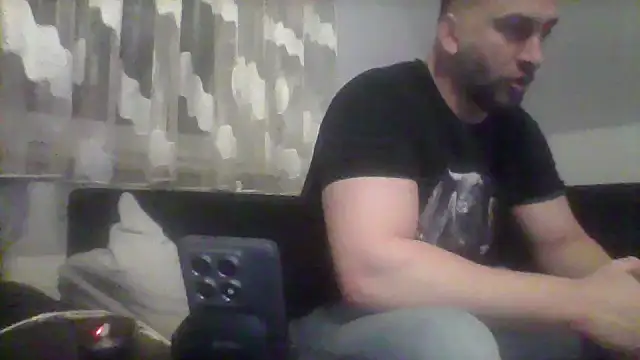 Snapshot of NewyorkDimi chatting on 6, 1, 2025 NewyorkDimi online show from 6, 1, 2025