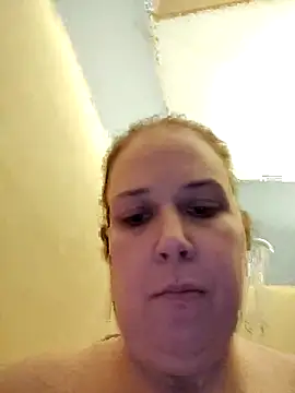 023Longandjuicy online show from 3, 2, 2026