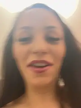 Chiara0102 online show from 29, 4, 2026