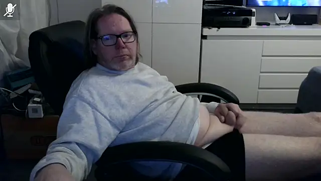 Snapshot of VSteph chatting on 28, 4, 2026 VSteph online show from 28, 4, 2026