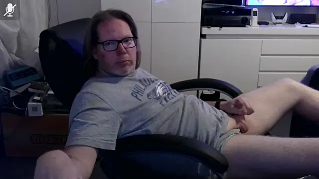 Snapshot of VSteph chatting on 6, 5, 2026 VSteph online show from 6, 5, 2026