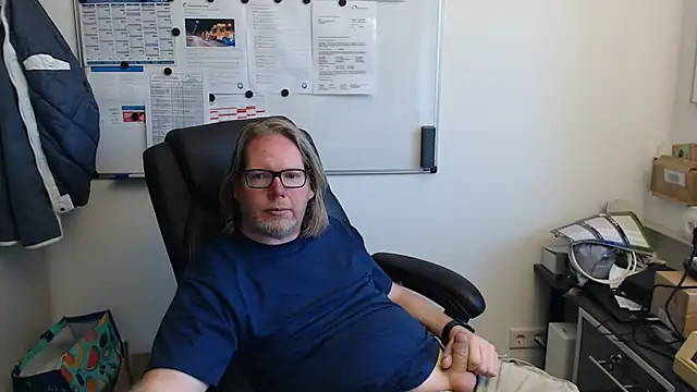 Snapshot of VSteph chatting on 1, 6, 2026 VSteph online show from 1, 6, 2026