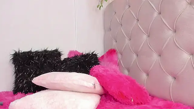 lilibluex online show from 14, 3, 2025