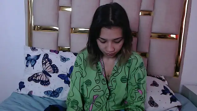 nina carther online show from 11, 11, 2025