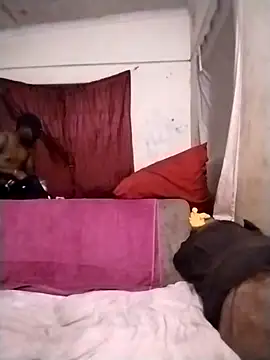 Snapshot of Polygamist chatting on 12, 9, 2025 Polygamist online show from 12, 9, 2025