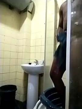 Snapshot of Polygamist chatting on 19, 9, 2025 Polygamist online show from 19, 9, 2025