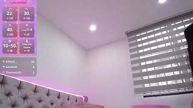 Anal Luucia online show from 11, 3, 2025