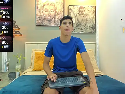 Snapshot of kieran_derek chatting on 2, 11, 2025 kieran derek online show from 2, 11, 2025