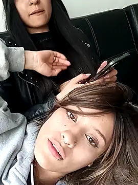 Gabby and Alice online show from 19, 2, 2025