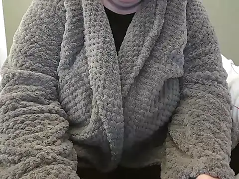 MarthaBriest online show from 11, 2, 2025