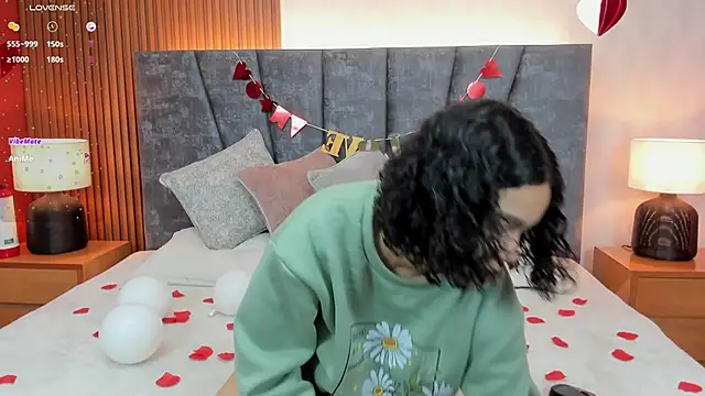 Snapshot of pretty_sunlight_ chatting on 15, 2, 2025 pretty sunlight online show from 15, 2, 2025