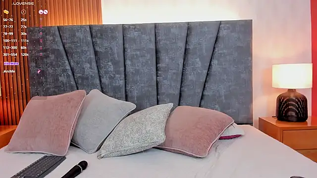 Snapshot of pretty_sunlight_ chatting on 19, 2, 2025 pretty sunlight online show from 19, 2, 2025