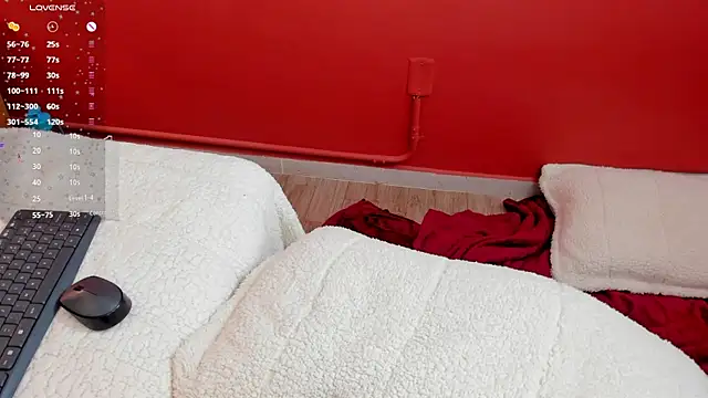 Snapshot of pretty_sunlight_ chatting on 27, 2, 2025 pretty sunlight online show from 27, 2, 2025