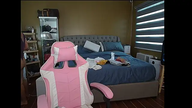 aya saki online show from 11, 3, 2025