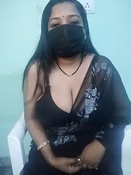 Snapshot of Deepa_09 chatting on 17, 11, 2025 Deepa 09 online show from 17, 11, 2025