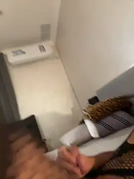 Snapshot of sameQ8 chatting on 6, 11, 2025 sameQ8 online show from 6, 11, 2025