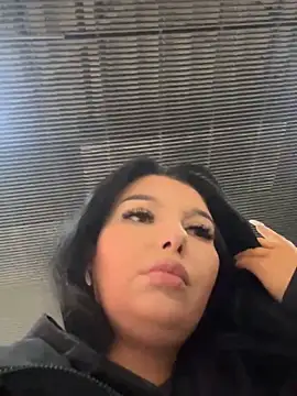 Tisha Busty online show from 10, 2, 2026