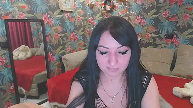 Snapshot of SusanLaNice chatting on 15, 12, 2024 SusanLaNice online show from 15, 12, 2024