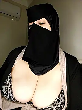-Arab milf- online show from 7, 12, 2024