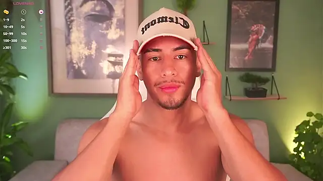 Aaronfox x online show from 13, 2, 2025