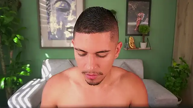 Aaronfox x online show from 21, 3, 2025