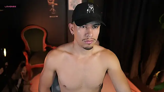 Snapshot of Aaronfox_x chatting on 16, 2, 2026 Aaronfox x online show from 16, 2, 2026