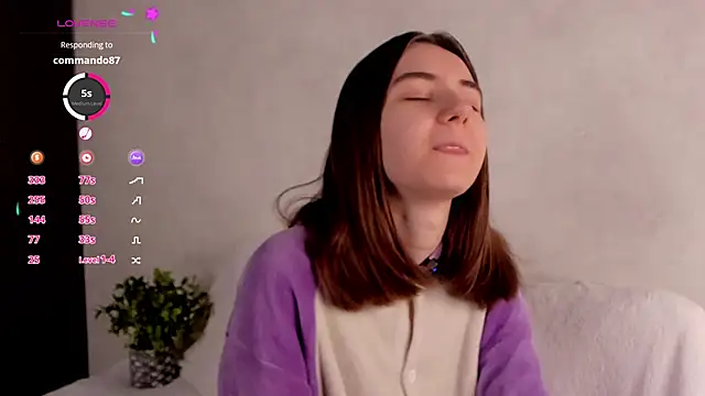 MeghanElson online show from 28, 1, 2025