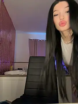 madelinexx online show from 9, 1, 2026