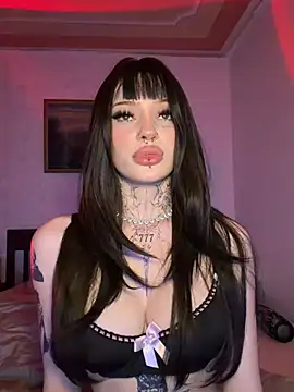 Snapshot of madelinexx chatting on 6, 5, 2026 madelinexx online show from 6, 5, 2026