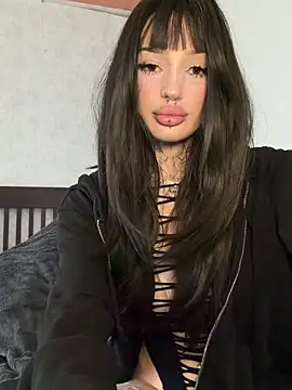 Snapshot of madelinexx chatting on 10, 5, 2026 madelinexx online show from 10, 5, 2026