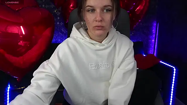 MaribelRiverr  online show from 14, 2, 2025