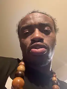 Snapshot of exotic__couple chatting on 4, 12, 2025 exotic couple online show from 4, 12, 2025