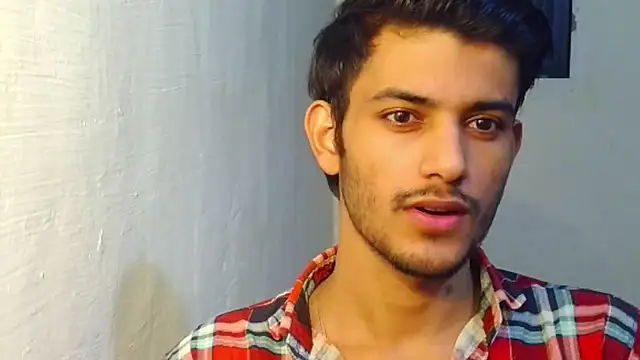 kingkartik7 online show from 8, 9, 2025