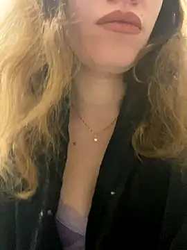 EvaRush online show from 3, 12, 2024