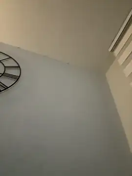 derFickerali online show from 28, 1, 2025