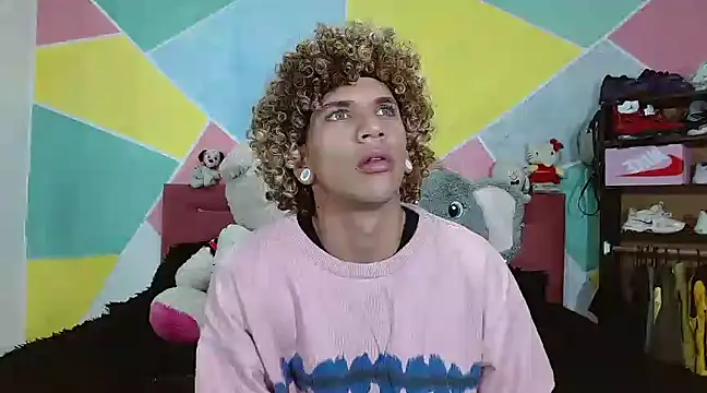 Snapshot of tylor_boy chatting on 9, 1, 2025 tylor boy online show from 9, 1, 2025