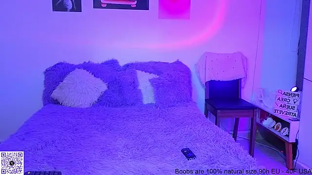 Snapshot of angie_bigboobs_ chatting on 22, 10, 2025 angie bigboobs online show from 22, 10, 2025