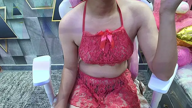 Snapshot of YourKusu chatting on 14, 11, 2025 YourKusu online show from 14, 11, 2025