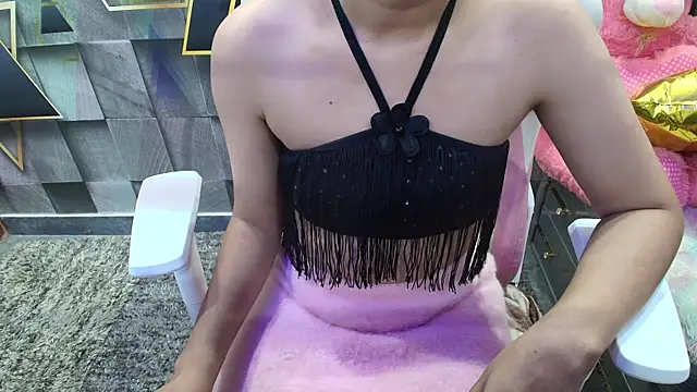 Snapshot of YourKusu chatting on 16, 11, 2025 YourKusu online show from 16, 11, 2025