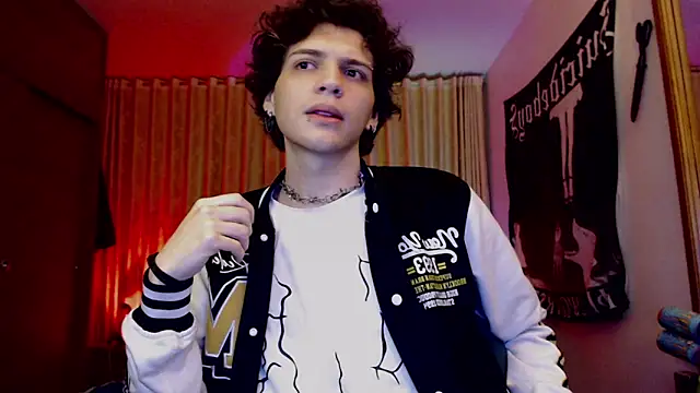 Snapshot of Soul_cursed_boy chatting on 24, 1, 2025 Soul cursed boy online show from 24, 1, 2025