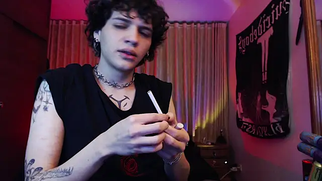 Snapshot of Soul_cursed_boy chatting on 8, 2, 2025 Soul cursed boy online show from 8, 2, 2025