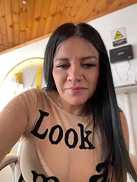 Snapshot of Milff_parkerrr chatting on 13, 2, 2025 Milff parkerrr online show from 13, 2, 2025