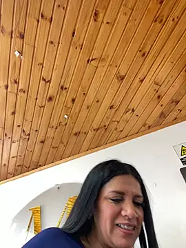 Snapshot of Milff_parkerrr chatting on 5, 3, 2025 Milff parkerrr online show from 5, 3, 2025