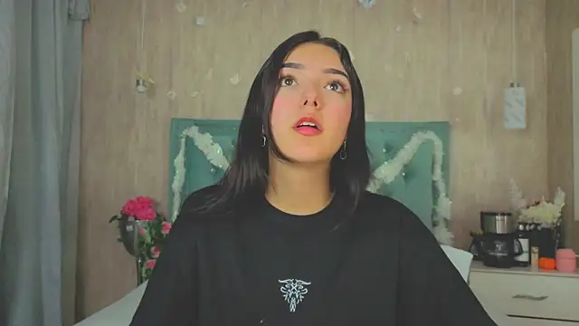 Marcelaa fox online show from 17, 12, 2025