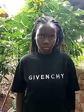 Black juicy24 online show from 8, 2, 2025